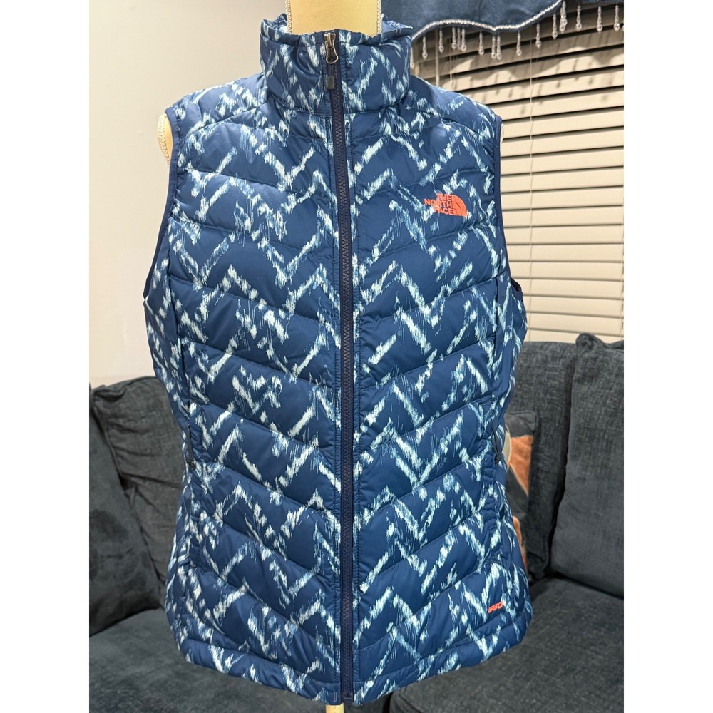 The North Face Women's XL 550 Down Puffer Vest Blue White Abstract Print Hikong - Picture 2 of 8
